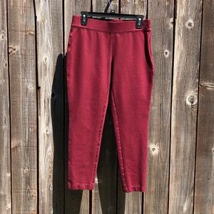 Eddie Bauer crop maroon pants size 6